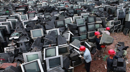 بلاتکلیفی چند ساله زباله‌های الکترونیکی در ایران