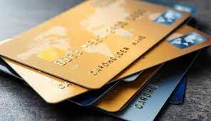 باقری اصل: لغو تمدید خودکار کارت‌های بانکی خلاف است