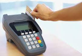 اخذ مالیات از پرداخت‌های کارت بانکی کذب است