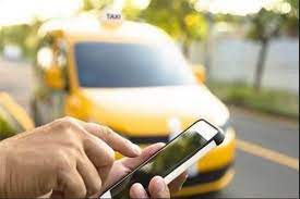 گلایه مسافران از افزایش مکرر قیمت تاکسی‌های اینترنتی