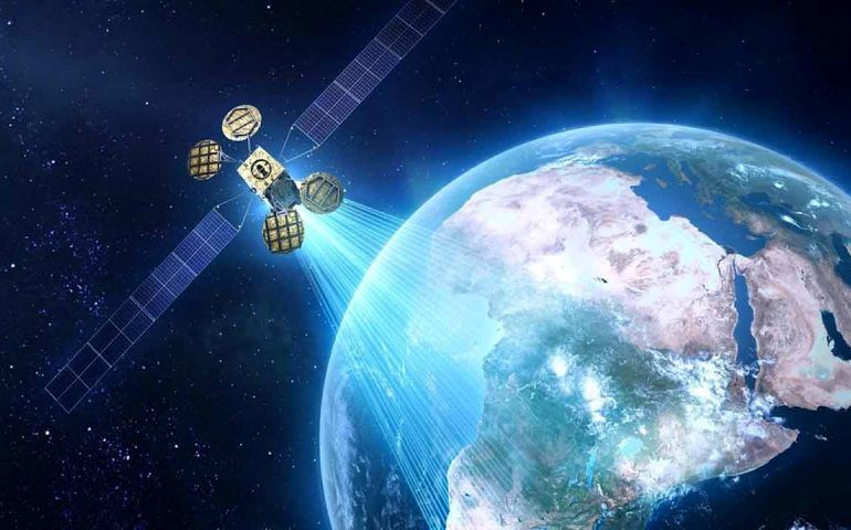 ارائه خدمات ماهواره‌ای در ایران توسط اپراتور یاه‌کلیک